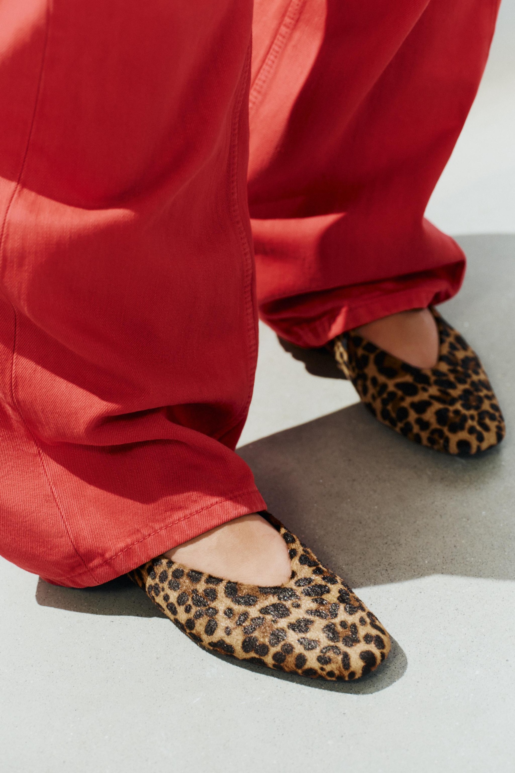 Textured Leather Printed Ballet Flats - Leopard - 5