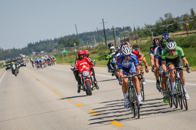 The first break of the day tries to get a gap on the field.