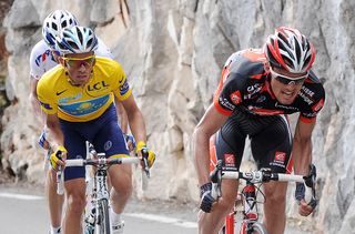 Alberto Contador (Astana) suffered a famous hunger knock at the 2009 Paris-Nice after Luis León Sánchez (Caisse d'Epargne) went on the attack