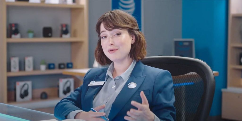 AT&T’s ‘Lily’ Claps Back (Again) At Online Trolls After Dealing With ...