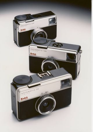 Grange’s design for the Instamatic 33 series, which launched in 1968 and became an overnight sensation, rocketed Grange to new levels of design fame.