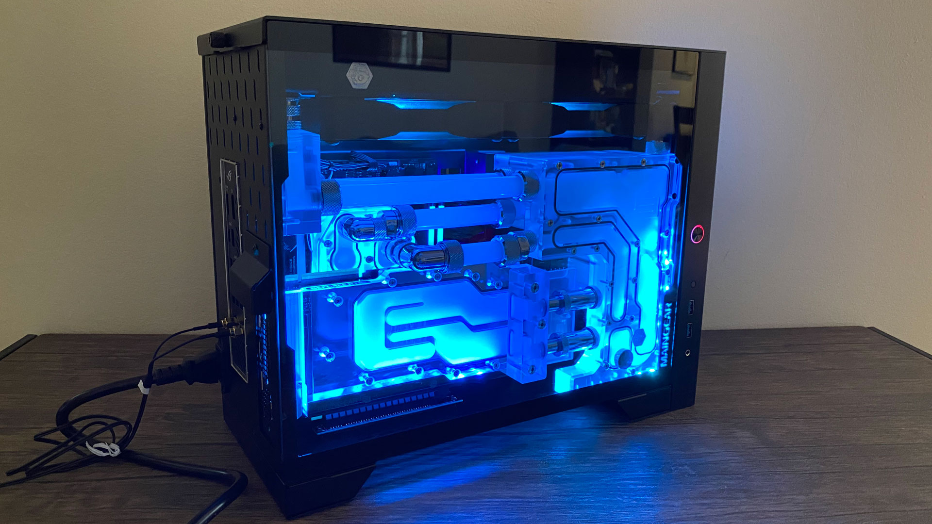 Maingear Turbo