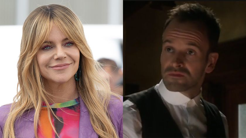 Still of Kaitlin Olsen in a purple coat and multicolored top in High Potential next to Jonny Lee Miller in a vest and button down on Elementary.