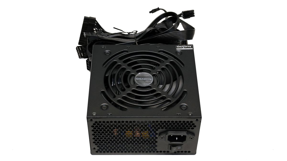 Gigabyte P550B
