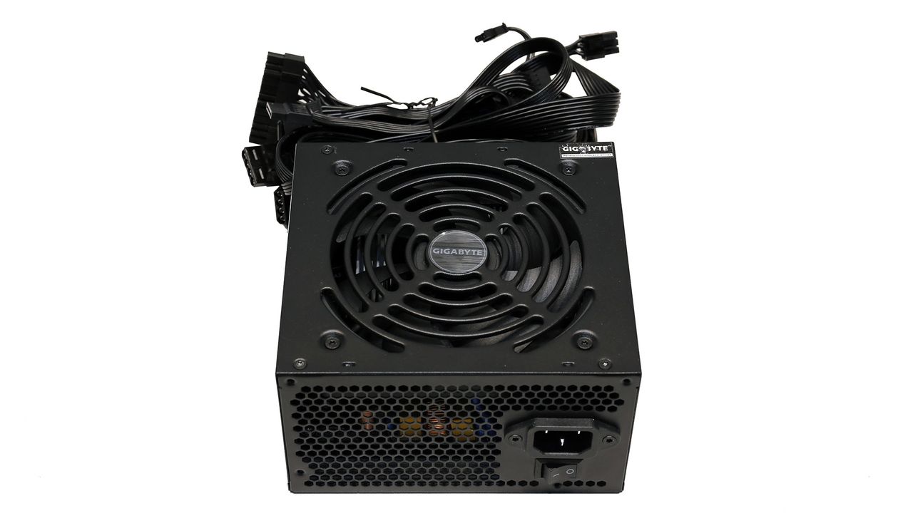 Gigabyte P550B