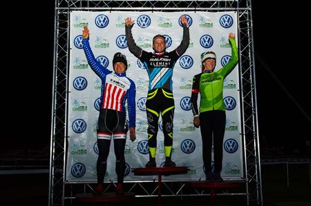 Caroline Mani (Raleigh Clement) on the podium with Katie Compton (Trek Factory Racing) andKaterina Nash (Luna Pro Team)