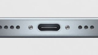iPhone 15 USB-C port