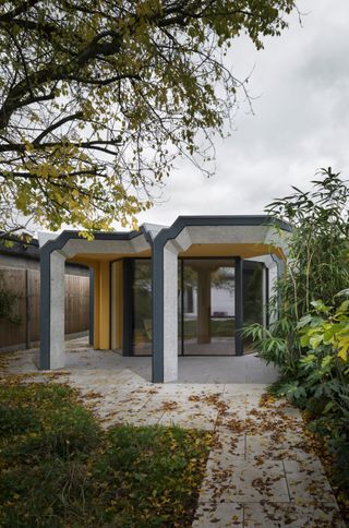 west London Uxbridge Bower by Bureau de Change