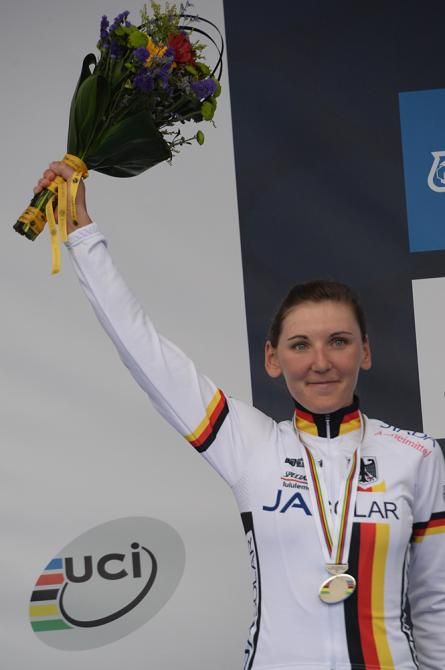 Lisa Brennauer (German) earns the silver medal