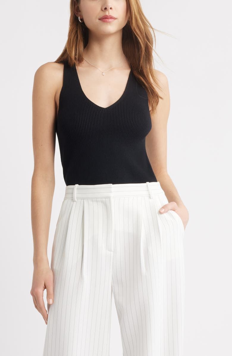 Sculpt V-Neck Tank