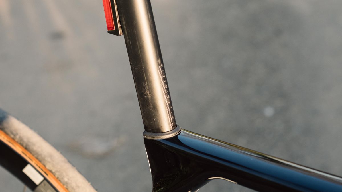 Close up of the Canyon Ultimate CF SLX 8