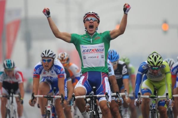 Denis Galimzyanov (Katusha) wins the final stage of the Tour of Beijing.