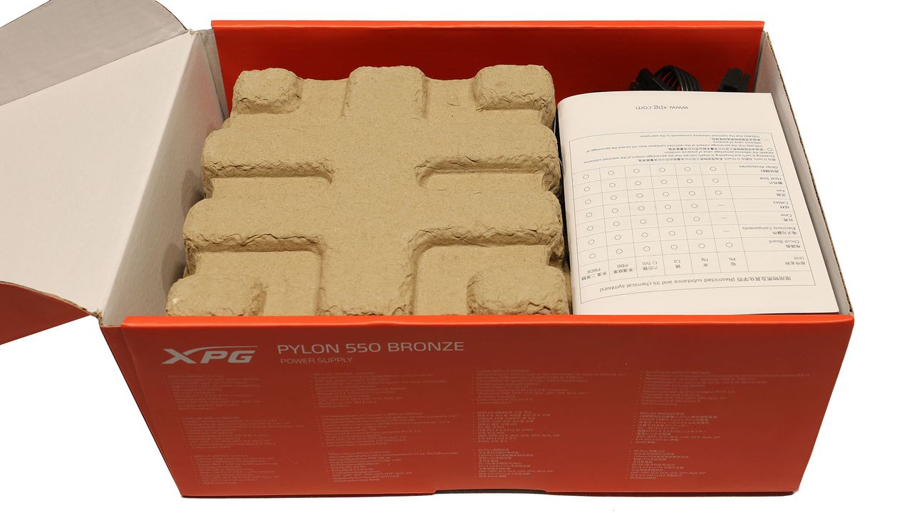 XPG Pylon 550W