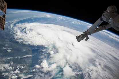 Hurricane Arthur weakens after rattling North Carolina