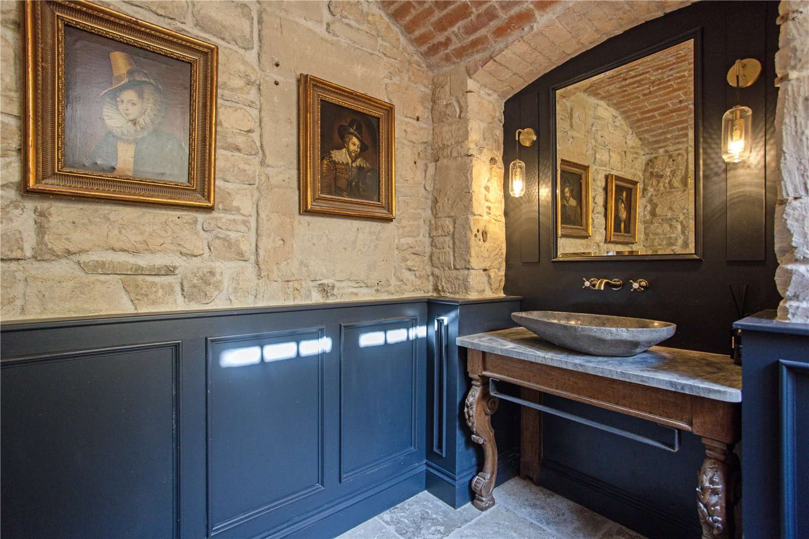 Property for Sale - Stanley Park near Stroud