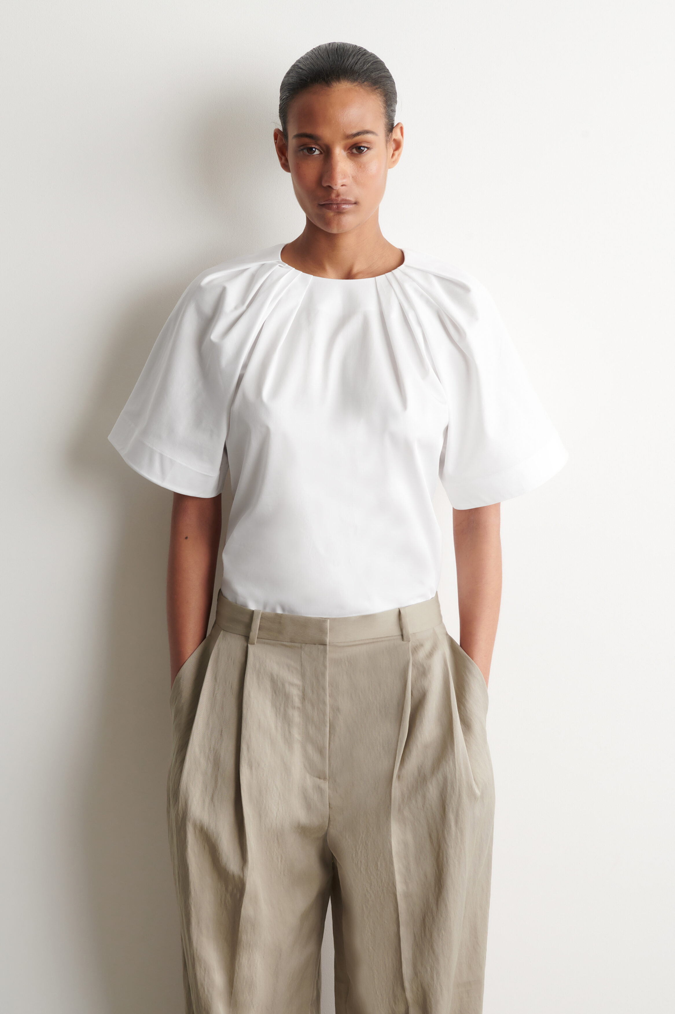 Gathered Short-Sleeved Cotton Top