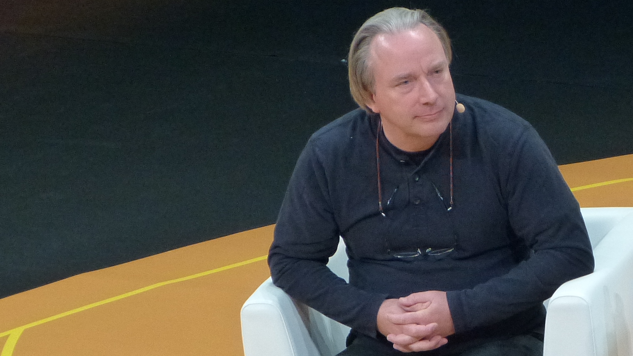 Linus Torvalds slams AI as ‘90% marketing and 10% reality’ | TechRadar