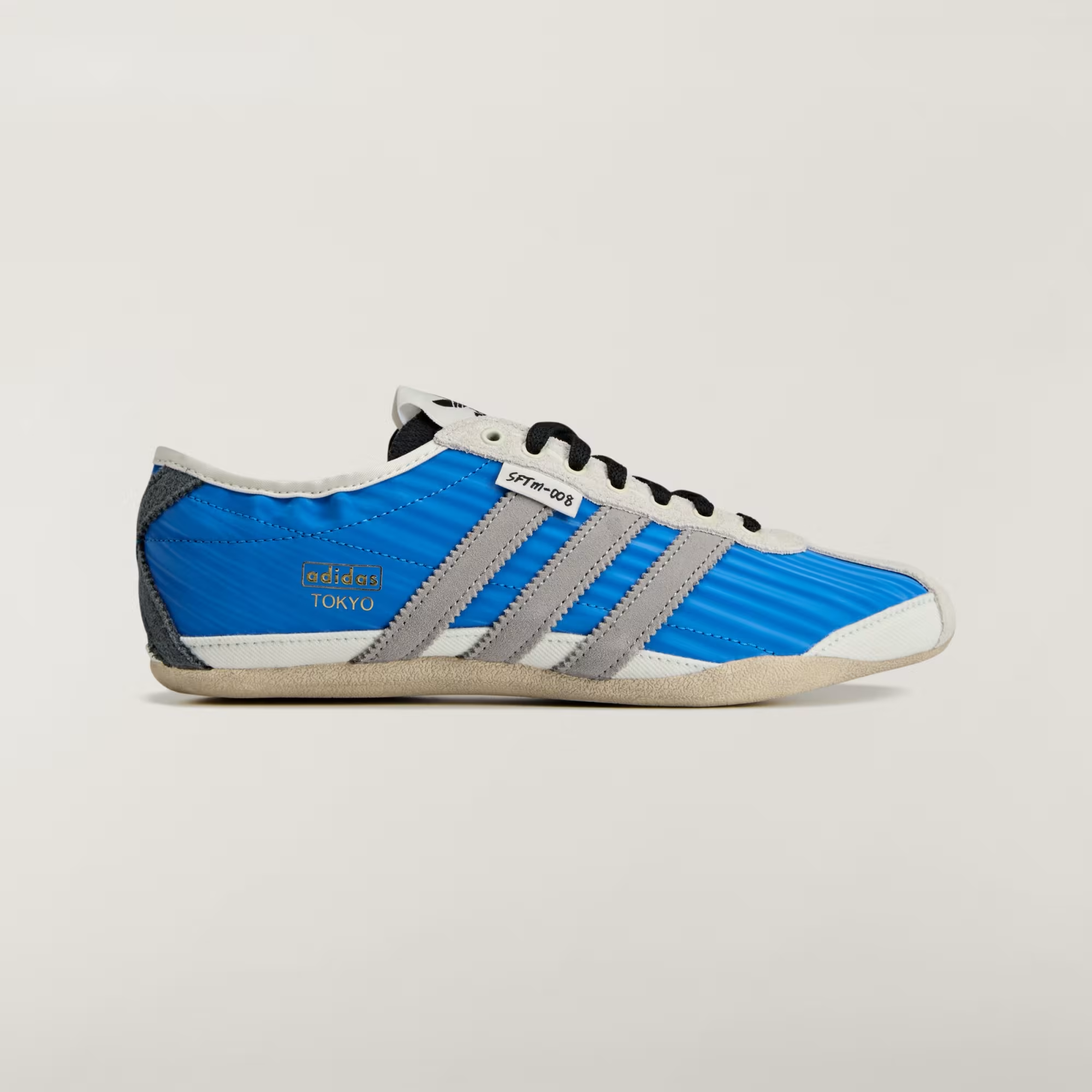 adidas,