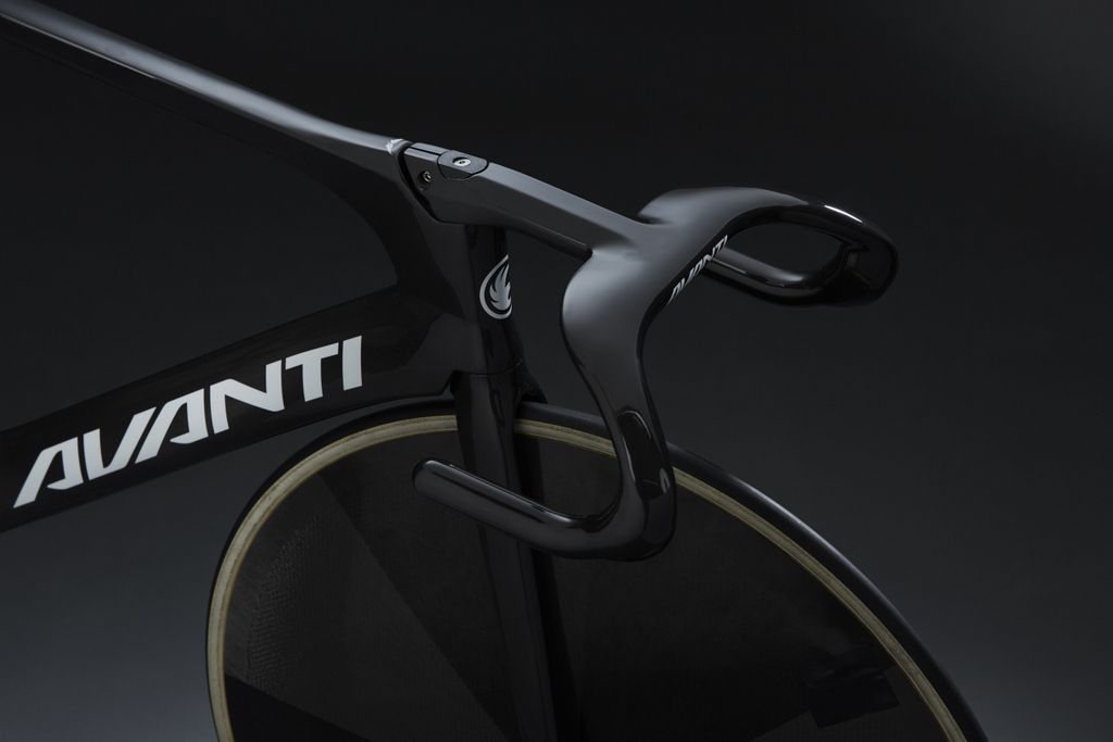 The one-piece front end of the Avanti sprint bike