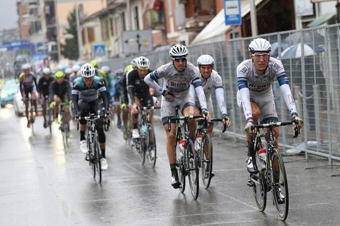 Argos-Shimano's train was derailed