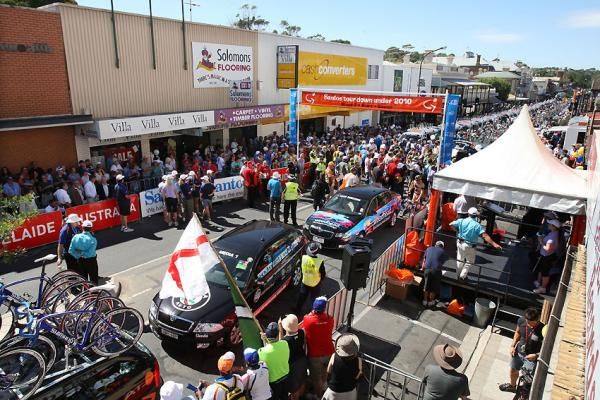 Crowds lined the Gawler streets before the start of stage two.