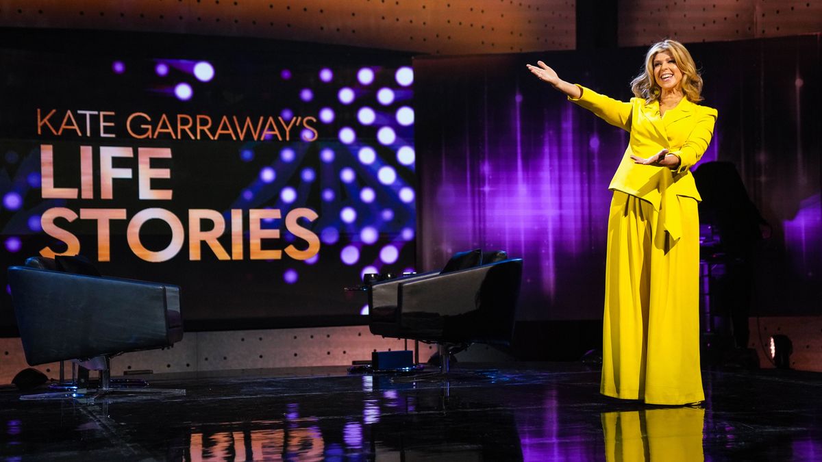 Kate Garraway in a yellow suit on the set of Kate Garraway&#039;s Life Stories 2023