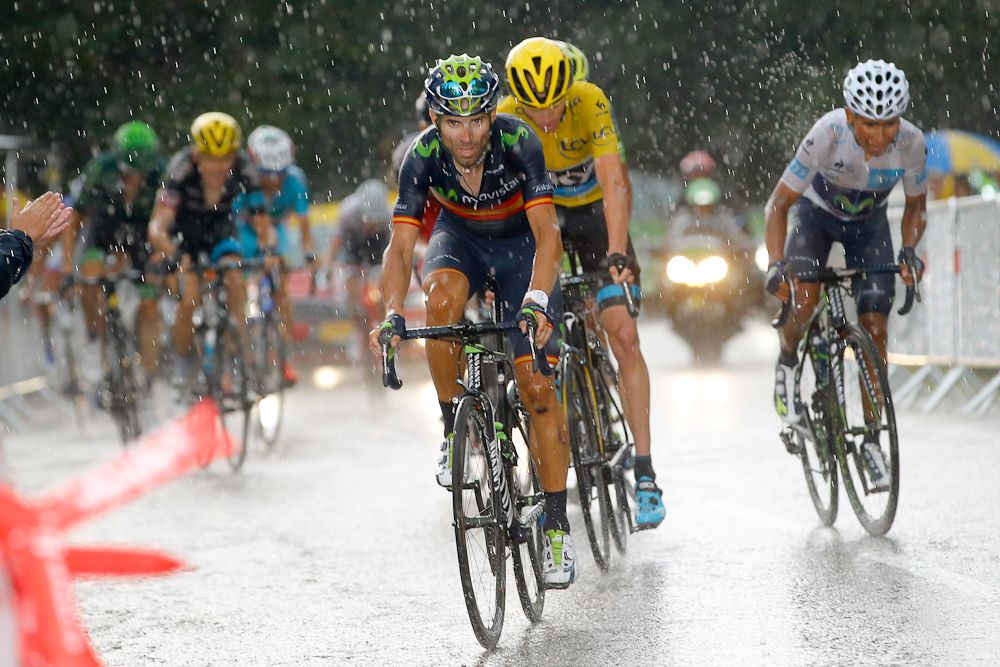 Chris Froome follows Alejandro Valverde.