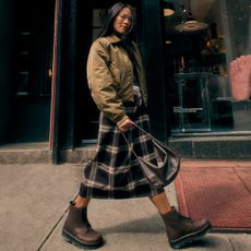 @anna_laplaca, @thatgirlbeverly