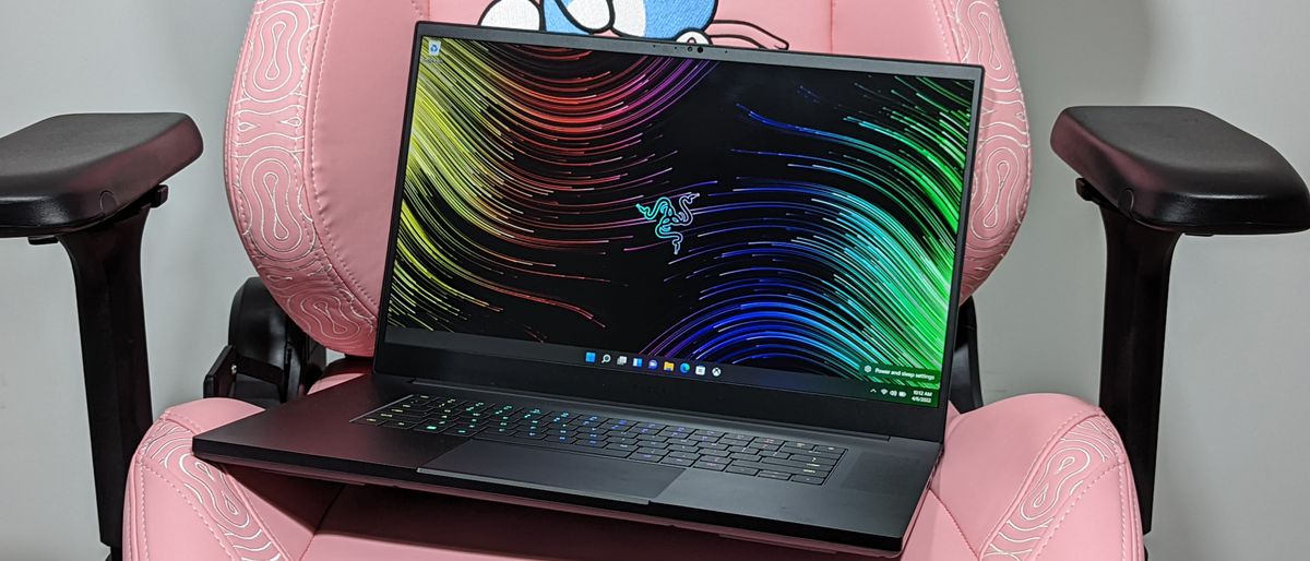 Razer Blade 17 (Early 2022) review