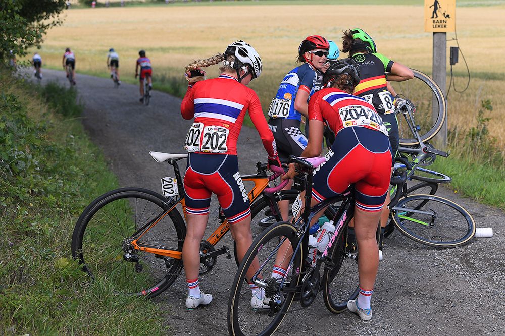 A crash slows riders during stage 2 at the Ladies Tour of Norway
