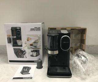 Cuisinart Grind & Brew unboxed