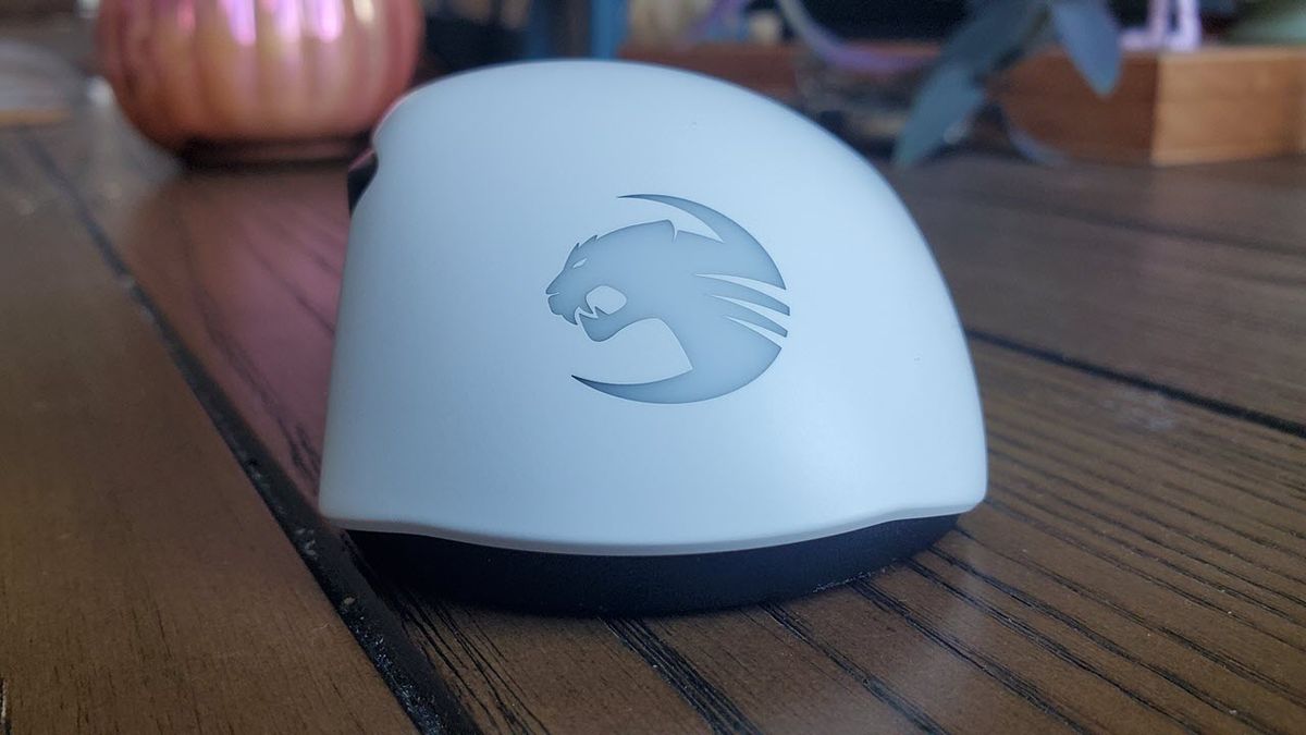 Roccat Kain 0 Aimo Mouse Review Feature Packed Wireless Tom S Hardware