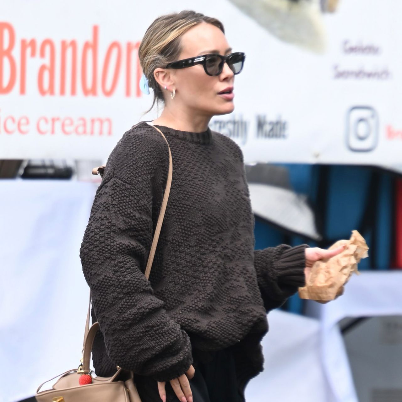 Skip the Leggings-Hilary Duff's Chill Pant Trend Looks Better With Sneakers