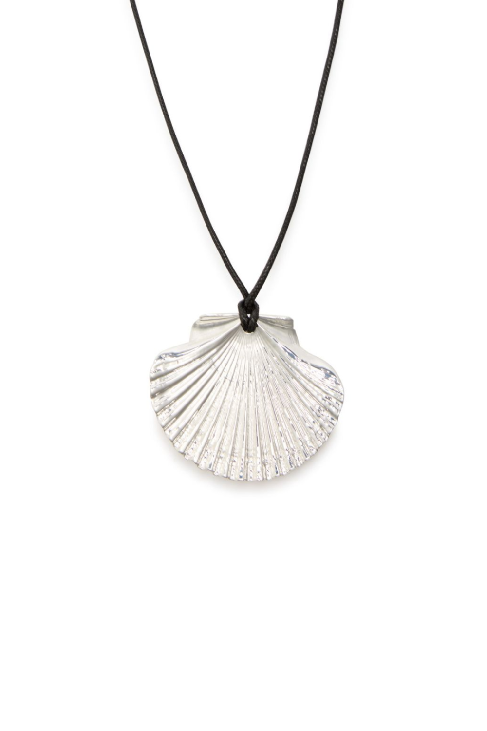 ELIOU, Venus Wrap Shell Cord Necklace