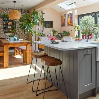 kitchen extension with island