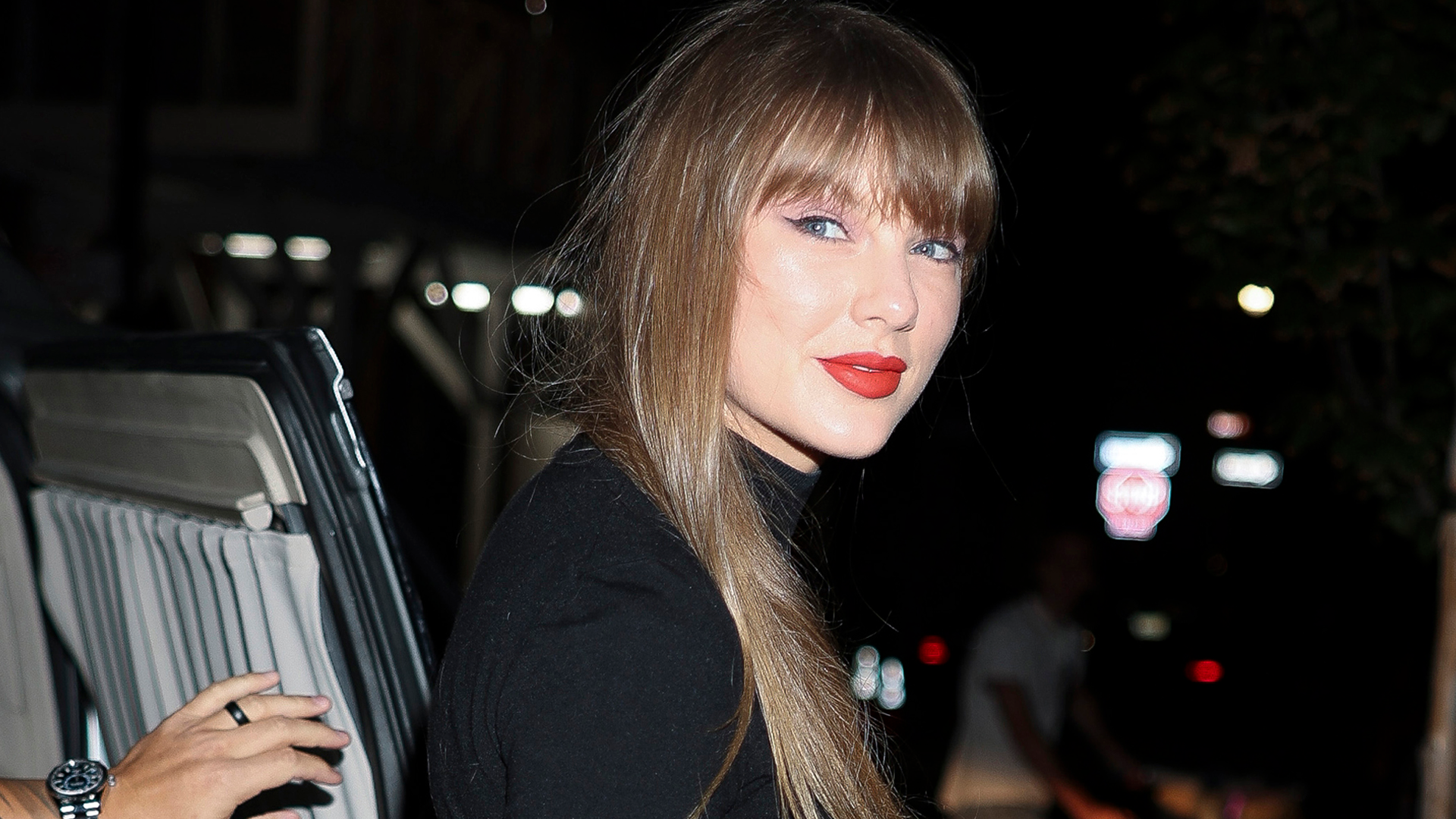 Taylor Swift Recreates One of Hailey Bieber’s Chicest Looks Ahead of Halloween, in a Dôen Dress and Leather Jacket