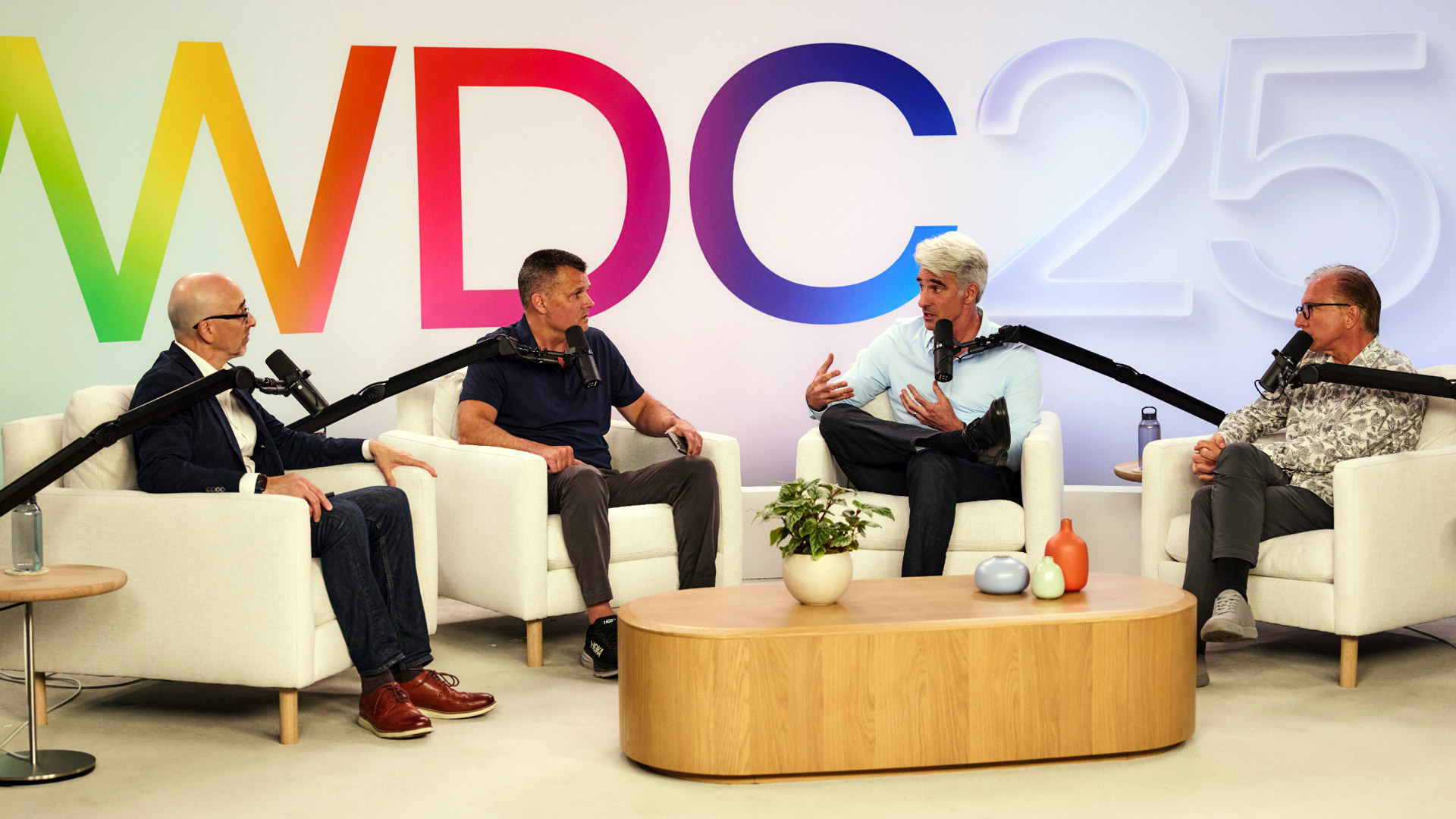 Lance Ulanoff, mark Spoonauer, Craig Federighi, Greg Josiwak