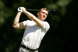 Andriy Shevchenko takes a shot at a pro-am golf tournament in 2007.