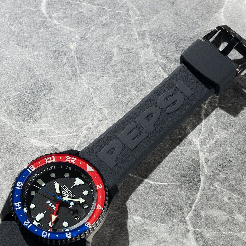 Seiko x Pepsi Black from different angles