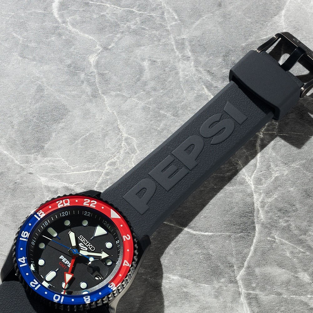 Seiko x Pepsi Black from different angles