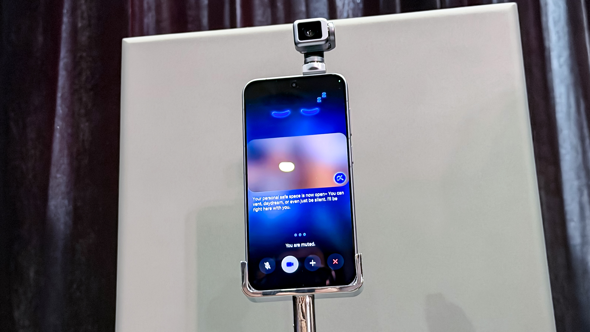 Honor Robot Phone in sleep mode