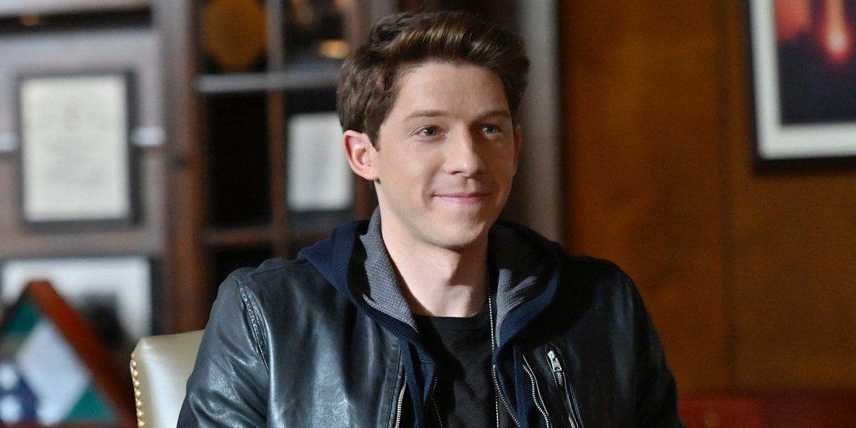 What Can Blue Bloods Fans Expect From Newest Character Joe Hill? Here's  What The EP Says | Cinemablend