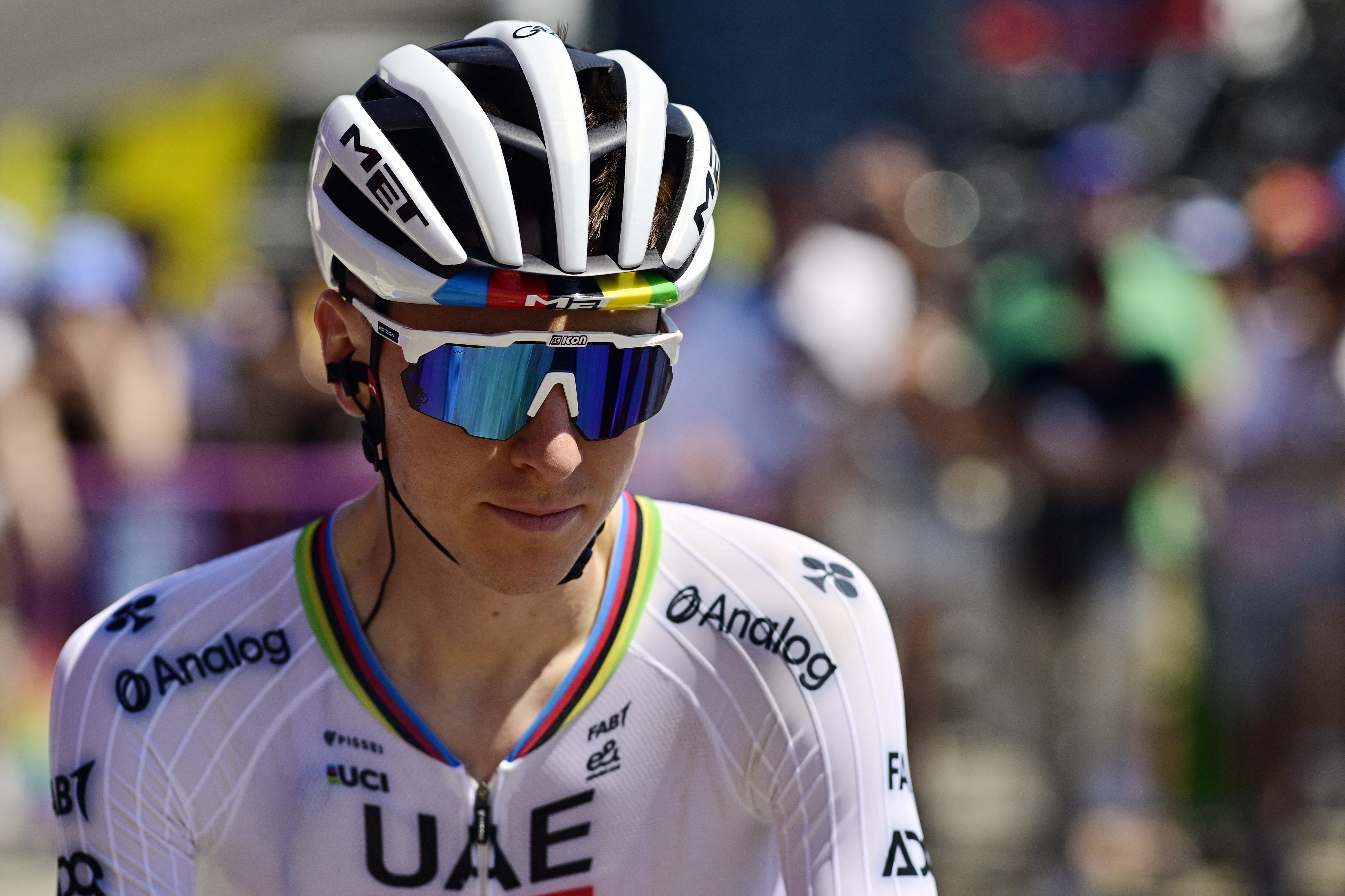 ‘I’m a bit beaten up’ – Tadej Pogačar crashes on Tour de France stage 11