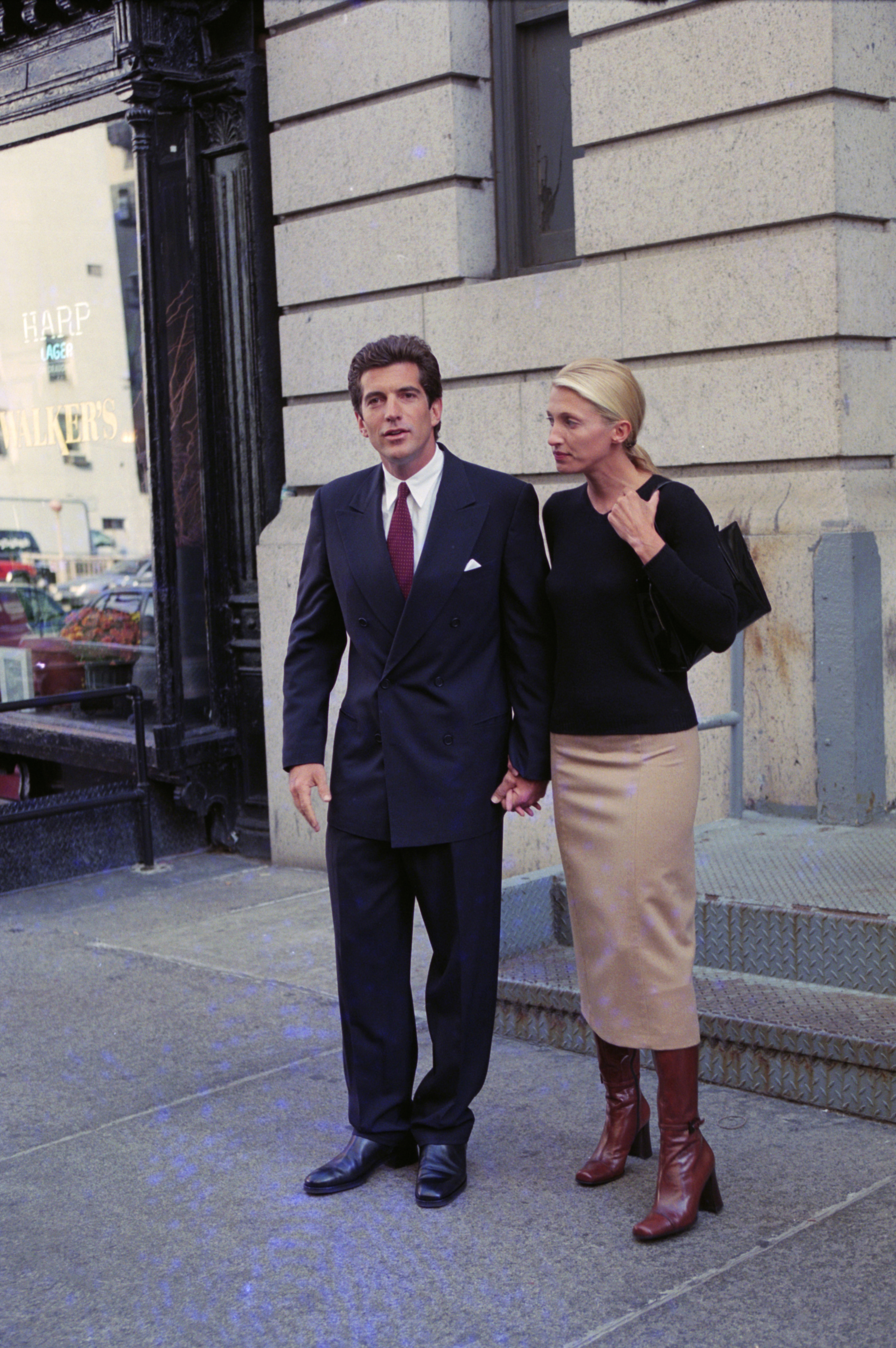 Carolyn Bessette Kennedy wearing outfits in New York City