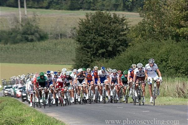 The peloton in action during the Grand Prix de la Somme.