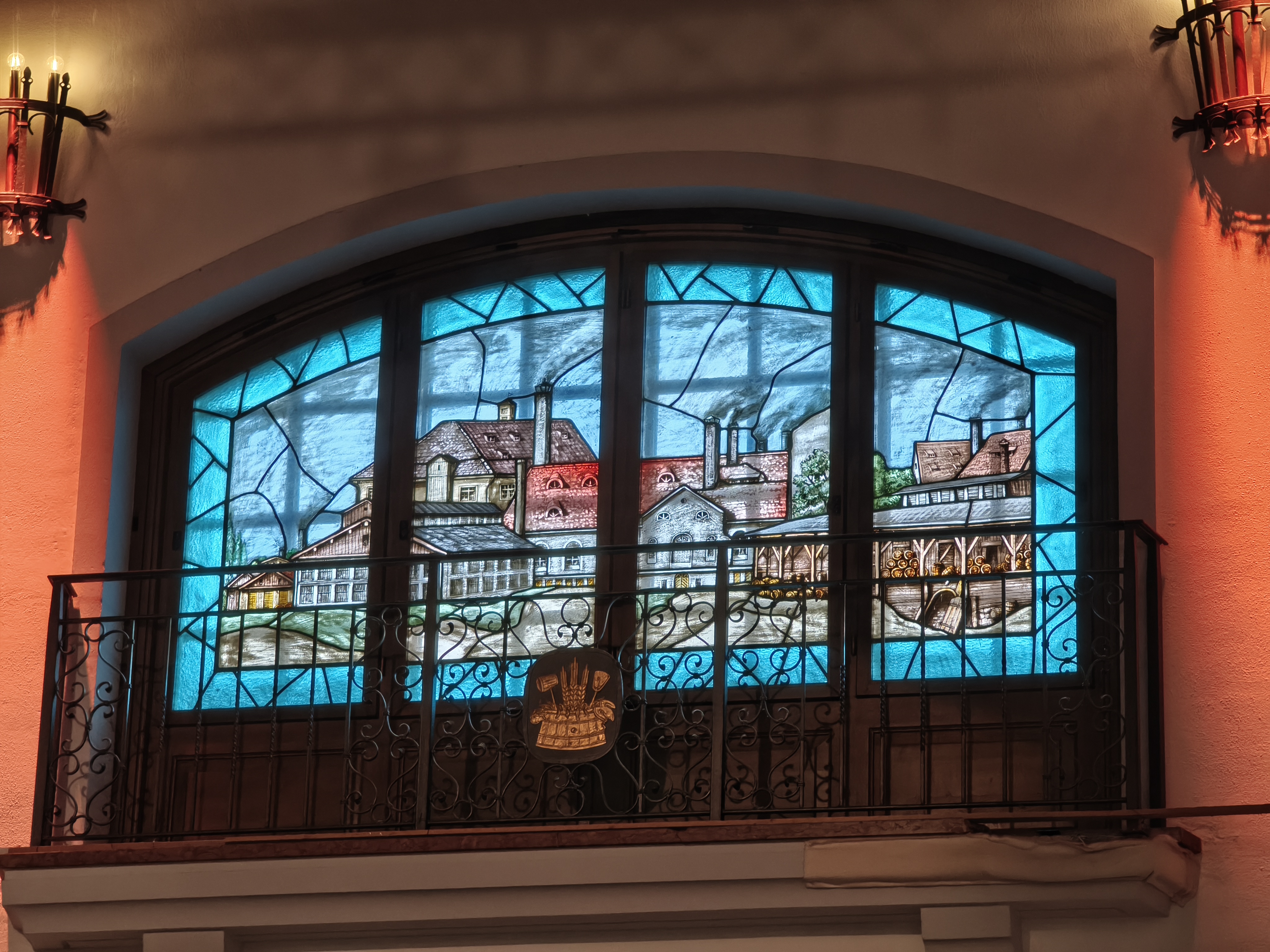 Xiaomi 15T Pro camera sample stained glass