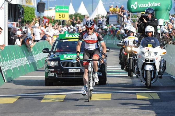 Gregory Rast wins stage 6 of the Tour de Suisse