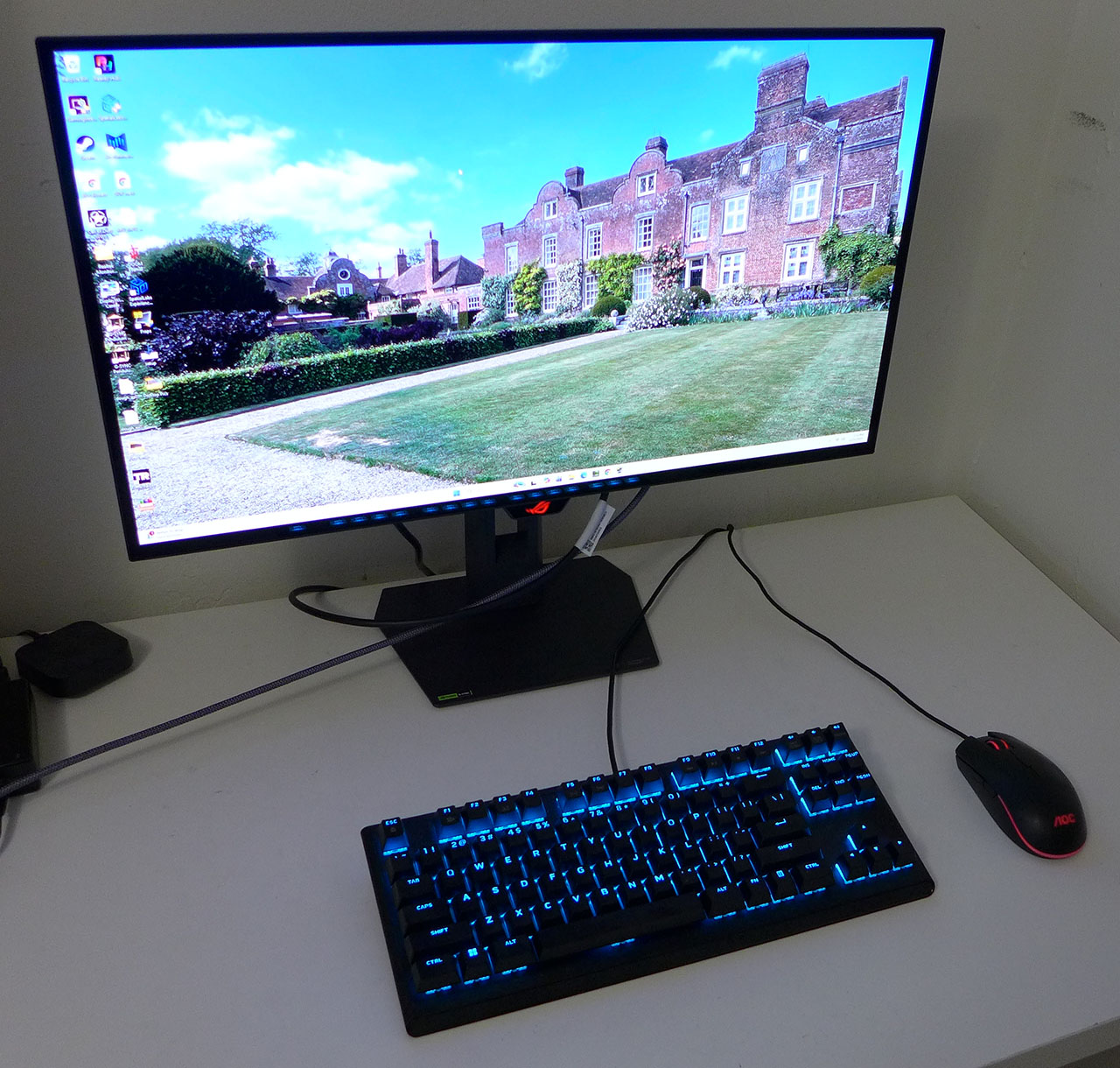 Asus ROG Strix XG27AQWMG