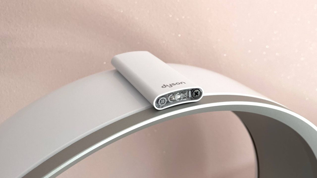 The Dyson remote control in situ on the top of the Cool CF1 fan.