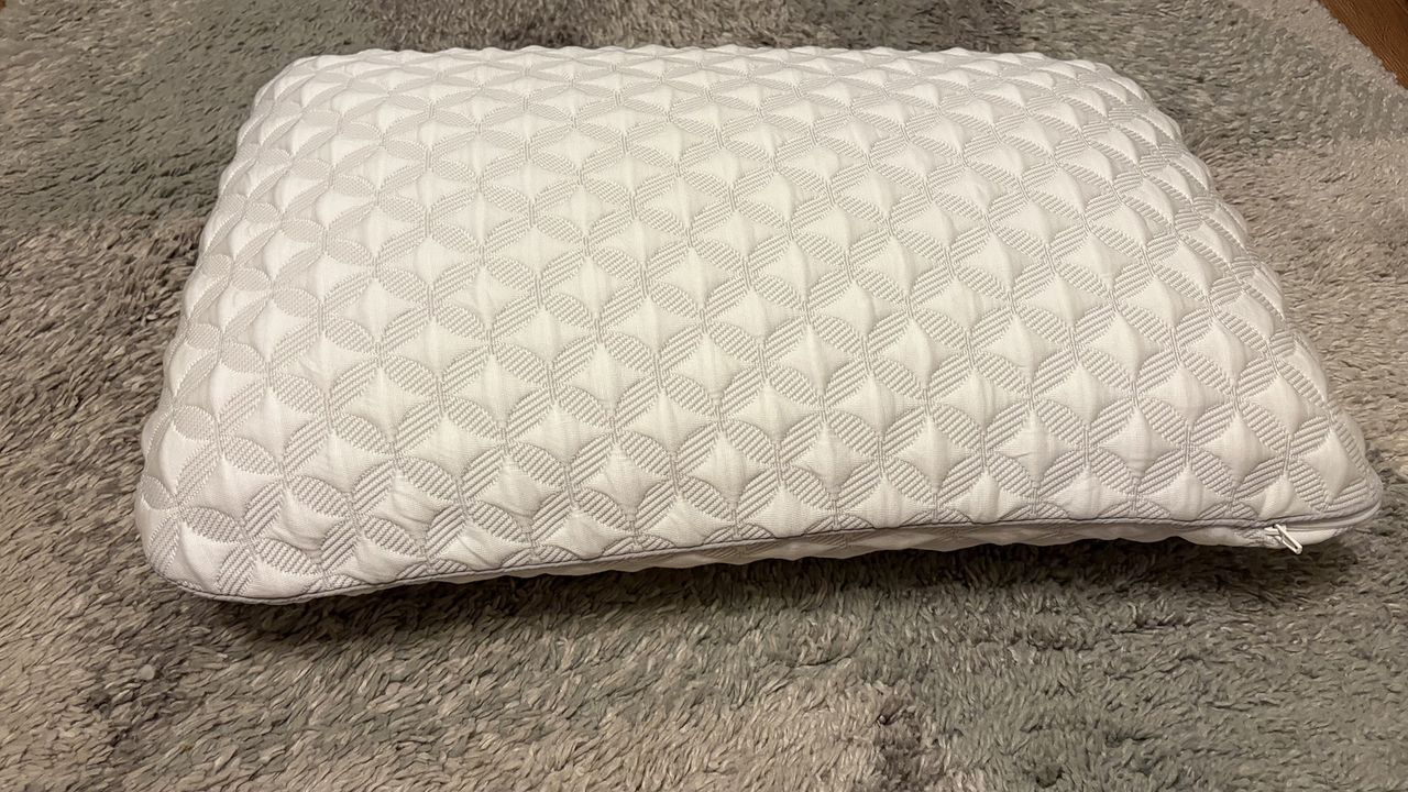 The Helix Talalay latex pillow straight after unboxing